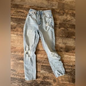High Rise Mom Jean / Curve love